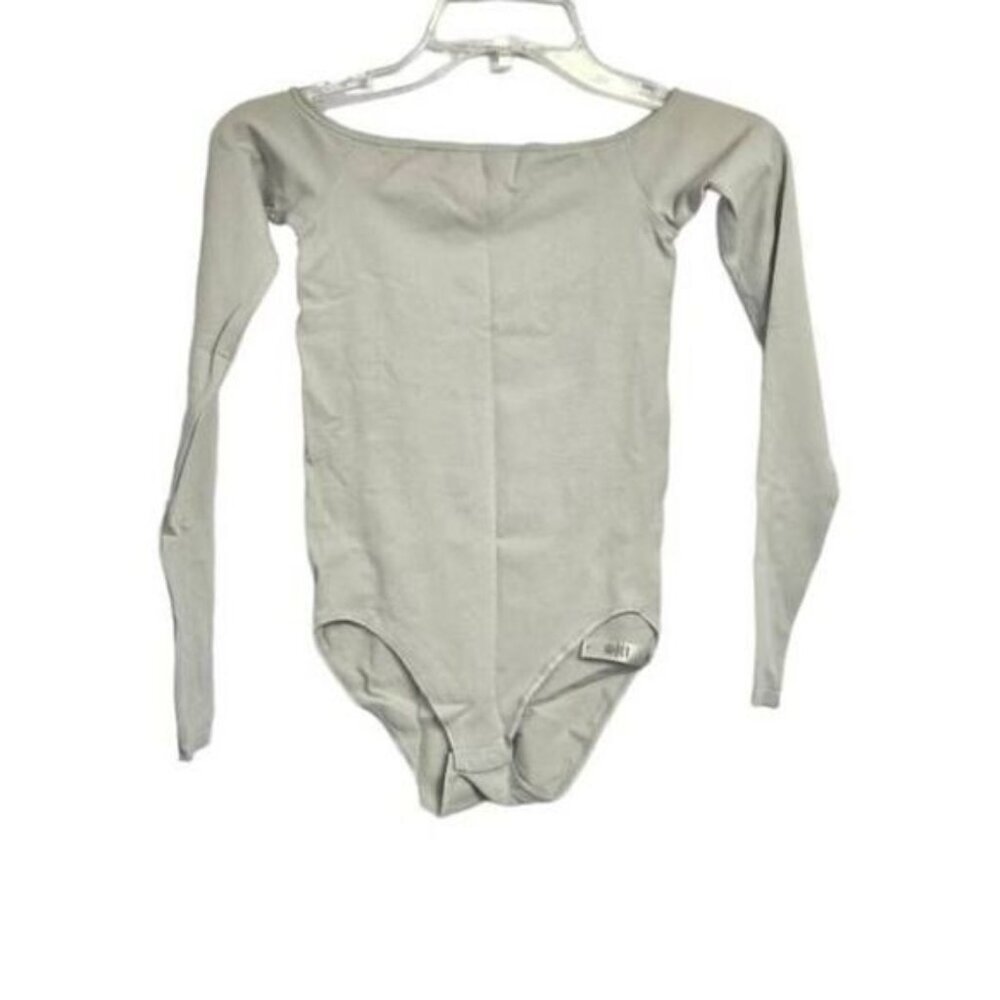 Skims light Essential bodysuit Nwot